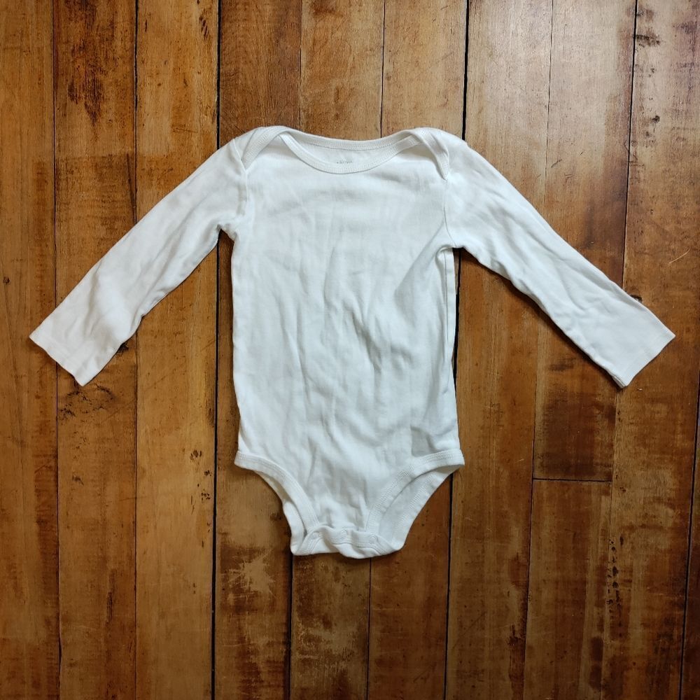 Carters bodysuit size 24 months white long sleeve unisex plain white basic